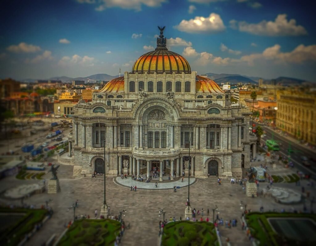 Mexico City: A Journey Through History, Culture, and Modern Marvels | The Buzz Banter | travelling | travel | safe travelling | places | Best places to visit | thebuzzbanter | buzz banter | Travels