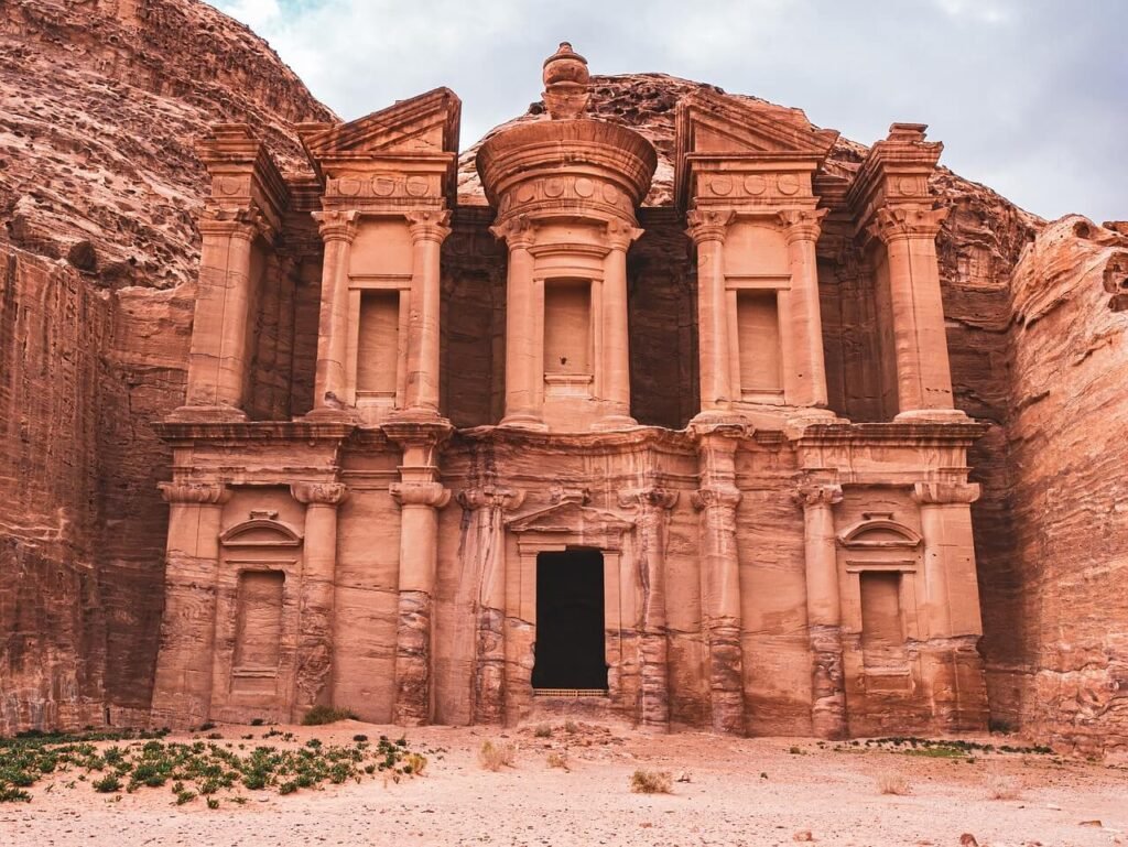 Petra - The Rose-Red City |  The Buzz Banter | travelling | travel | safe travelling | places | Best places to visit | thebuzzbanter | buzz banter | Travels 