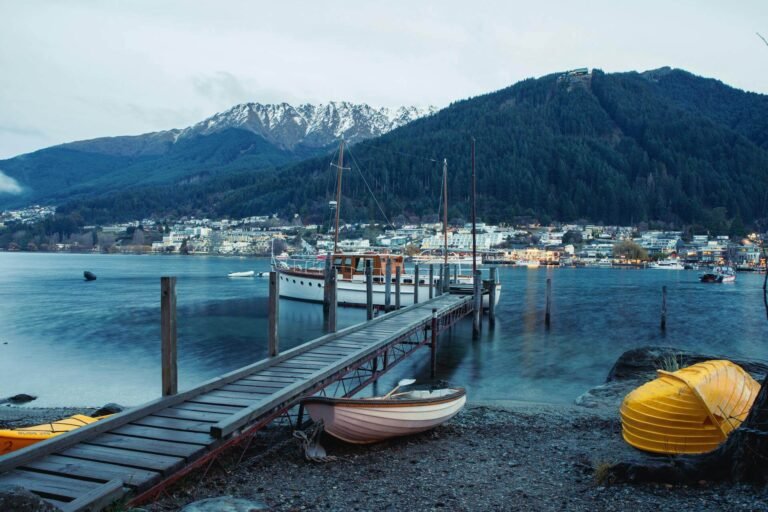 Queenstown - The Adventure Capital | The Buzz Banter | travelling | travel | safe travelling | places | Best places to visit | thebuzzbanter | buzz banter | Travels